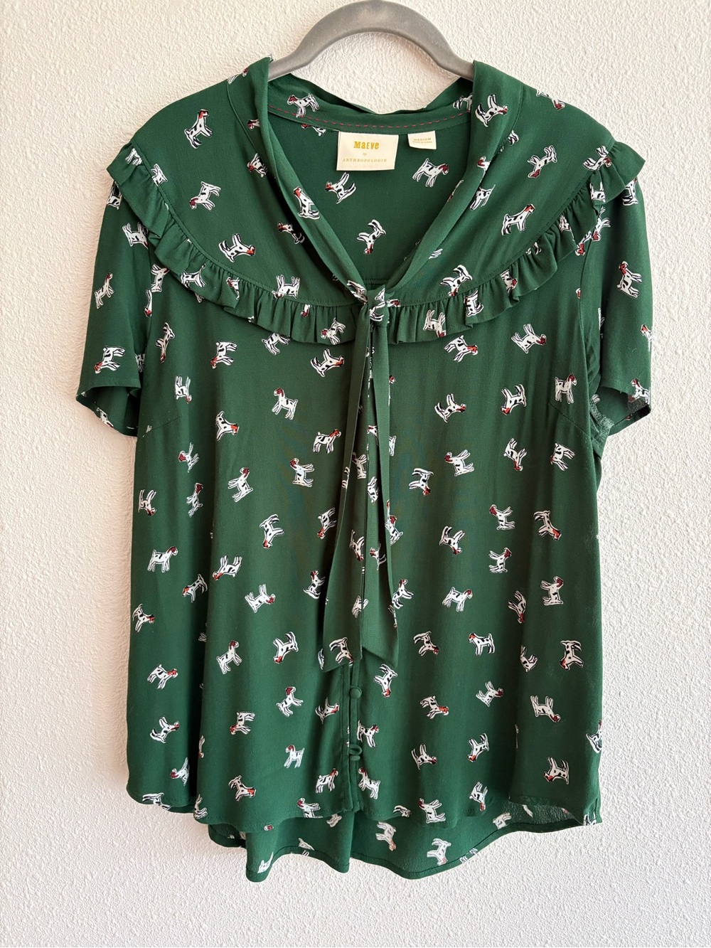 Anthropology Maeve dog print top sz M 🐾